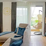Beautiful In Holiday home *