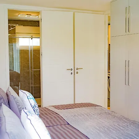 Ferienhaus Beautiful In With Kitchen Klimno