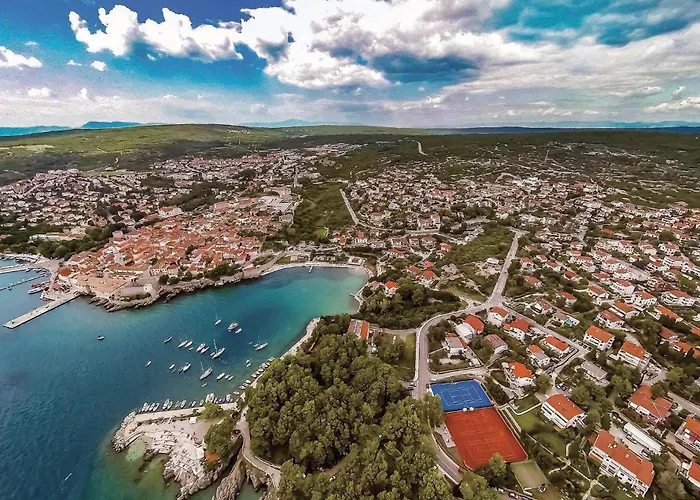 Beautiful In With Kitchen Feriehus *